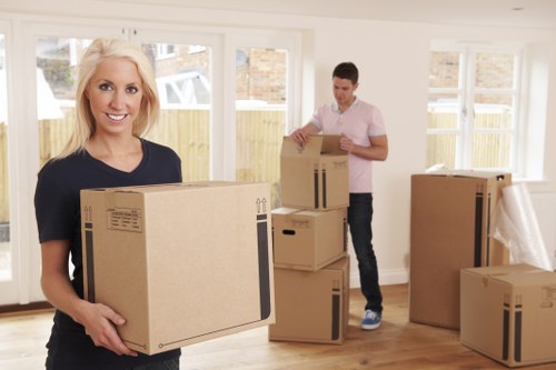 Professional Kentishtown moving service with careful loading
