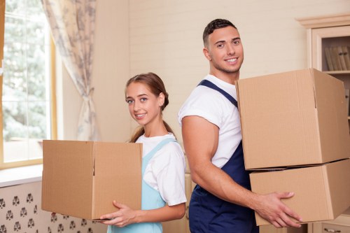 Local removal service planning a move around Kentish Town streets